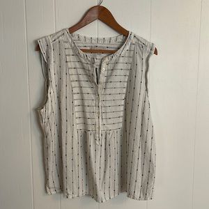 LOFT - XL sleeveless blouse, with buttons